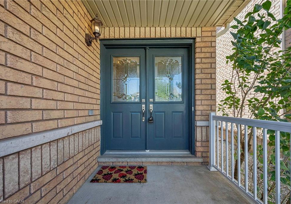 97-meadowlark-drive-georgetown-ontario-40862852