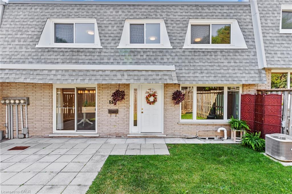 14-williamsburg-road-kitchener-ontario-40862906