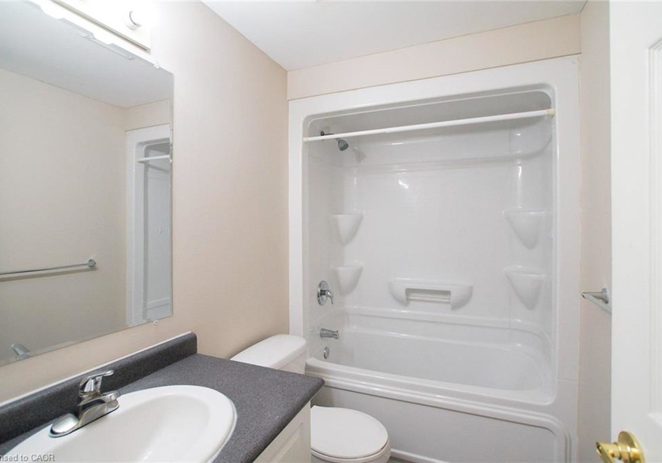 274-erb-street-w-waterloo-ontario-40862937