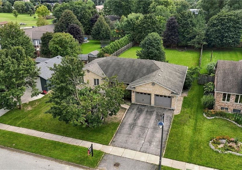 63-oakridge-avenue-innerkip-ontario-40862948