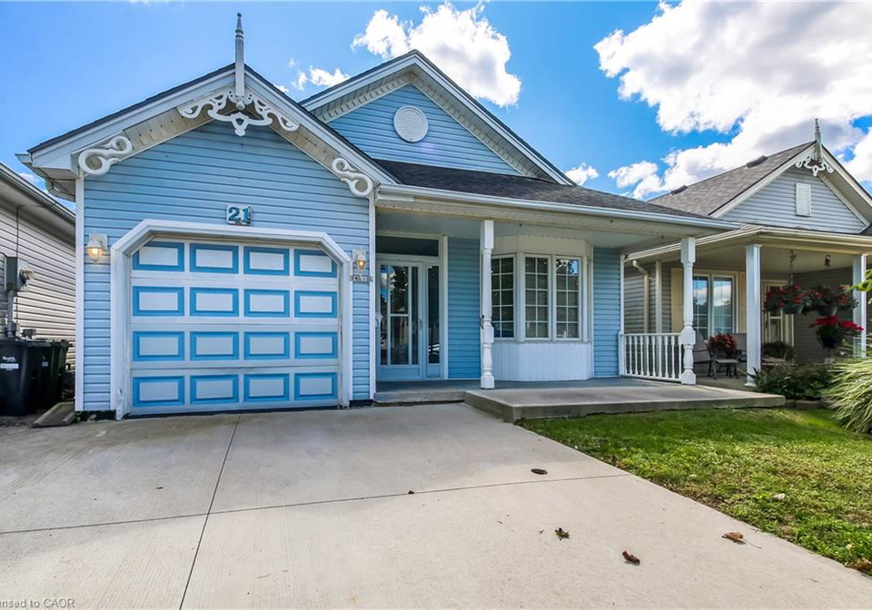 21-mallard-walk-port-rowan-ontario-40862951