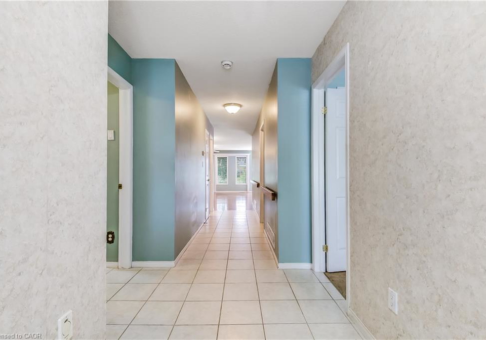 21-mallard-walk-port-rowan-ontario-40862951