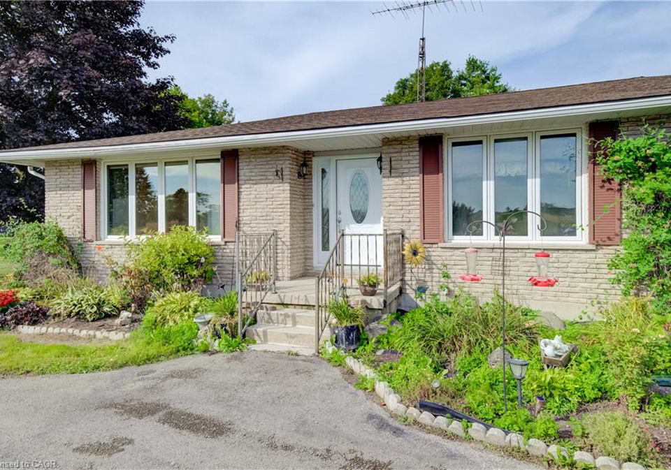 392172-grey-road-109-holstein-ontario-40863057