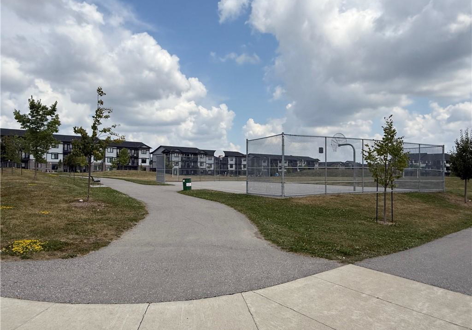 126-wheat-lane-kitchener-ontario-40863068