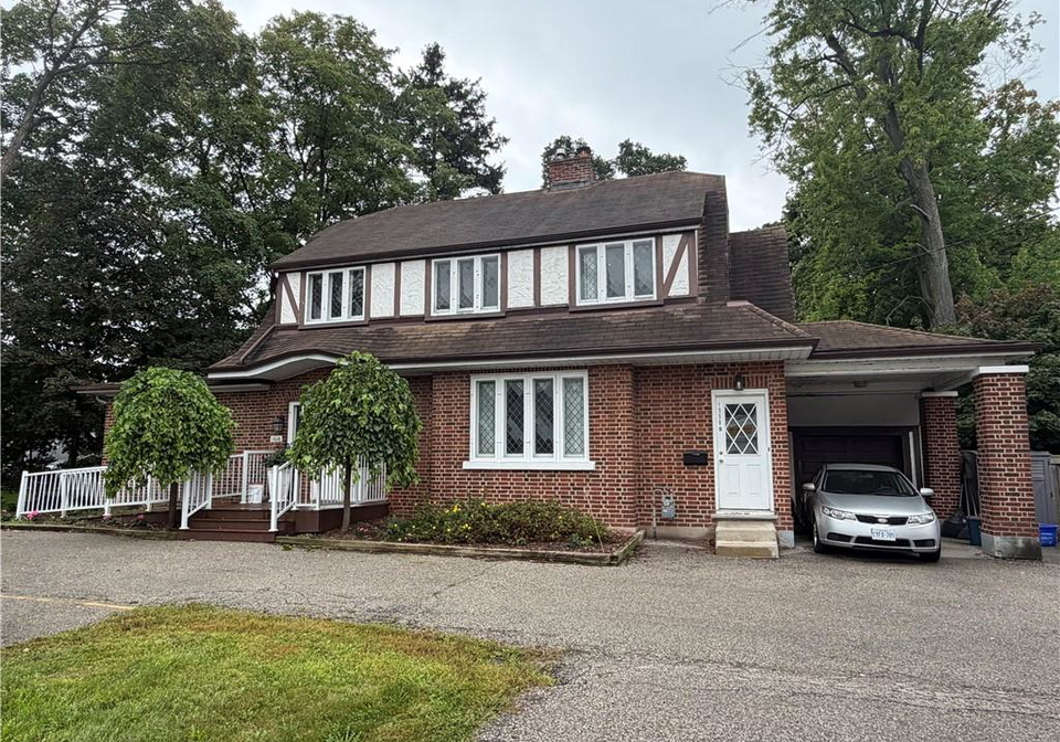 1558-king-street-e-cambridge-ontario-40863083
