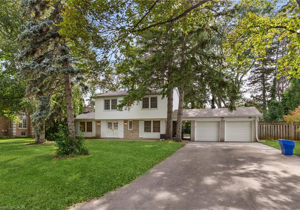 24-valloncliffe-road-thornhill-ontario-40863107