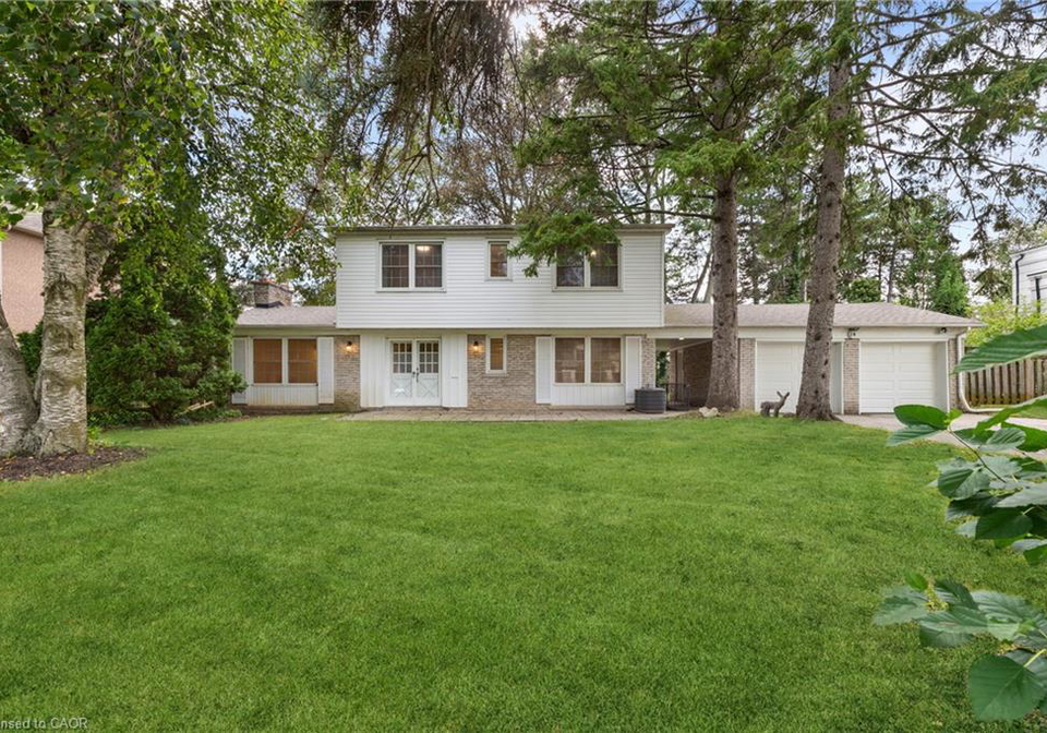 24-valloncliffe-road-thornhill-ontario-40863107