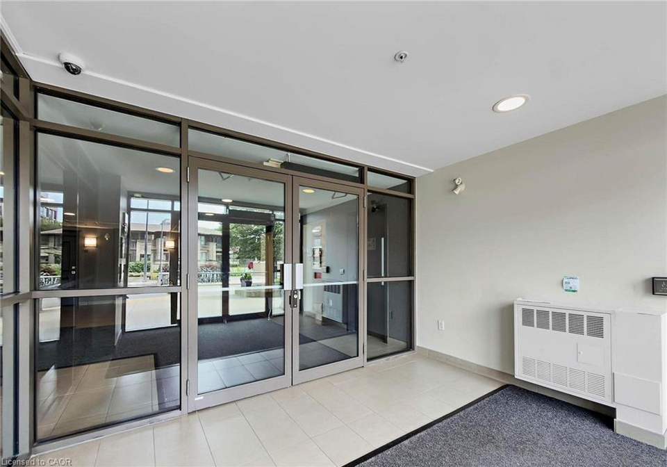 5010-corporate-drive-burlington-ontario-40863120