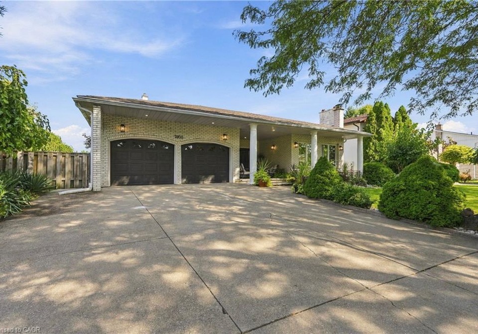 7105-york-drive-niagara-falls-ontario-40863139
