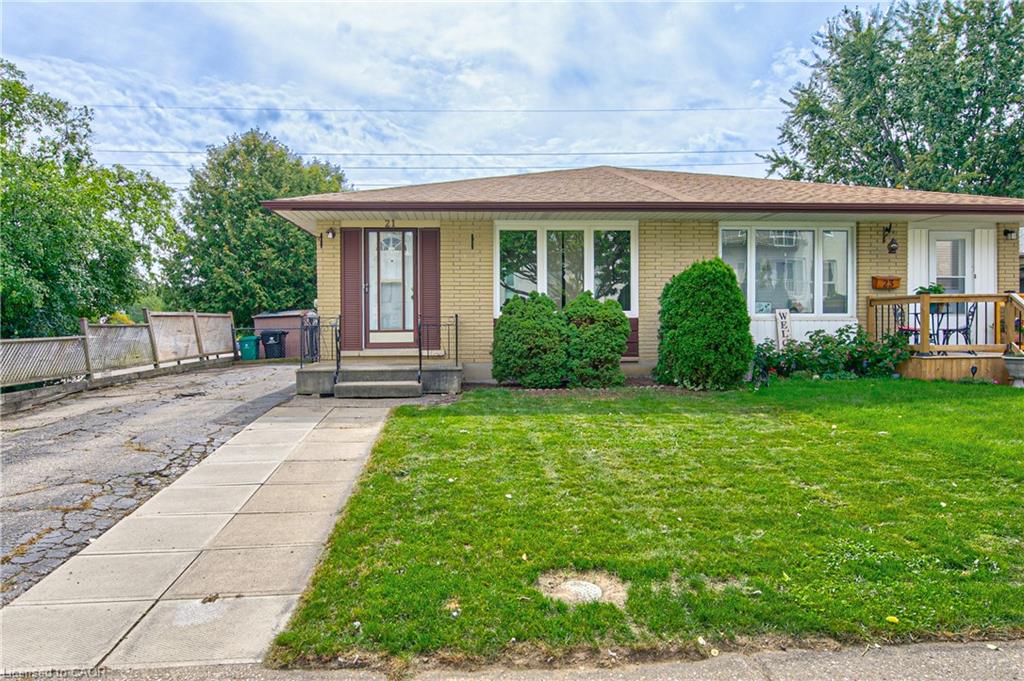 21-vicmount-drive-kitchener-ontario-40863171