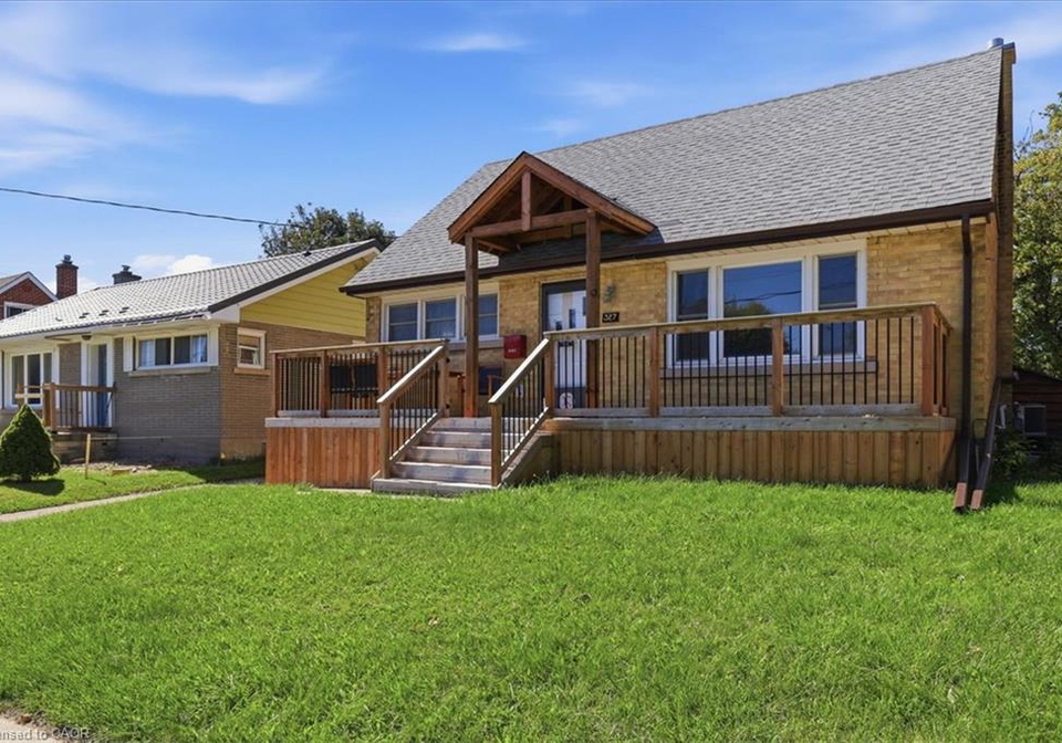 327-highland-road-e-kitchener-ontario-40863207
