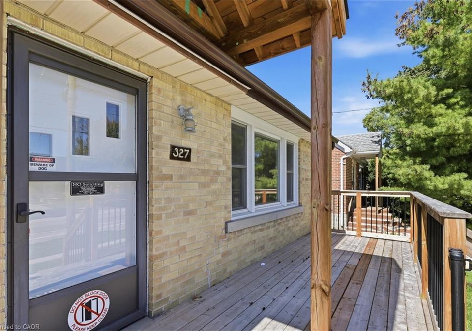 327-highland-road-e-kitchener-ontario-40863207