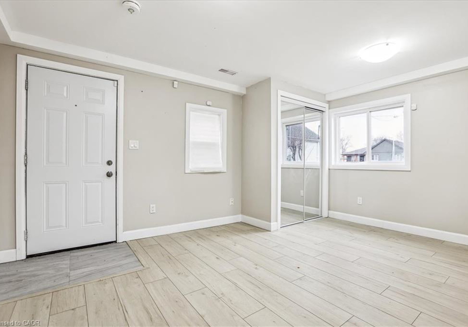 19-bailey-street-st-catharines-ontario-40863213