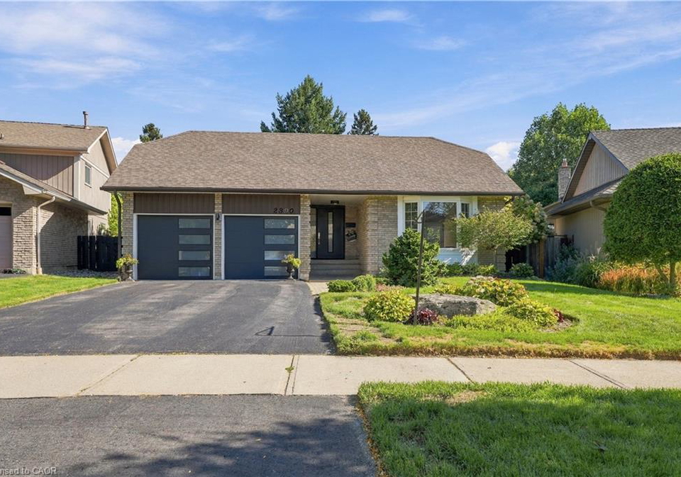 2390-sinclair-circle-burlington-ontario-40863224