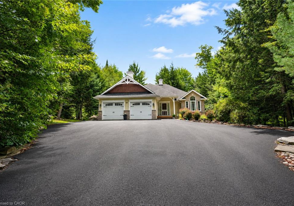 20-deerhurst-highlands-drive-huntsville-ontario-40863225