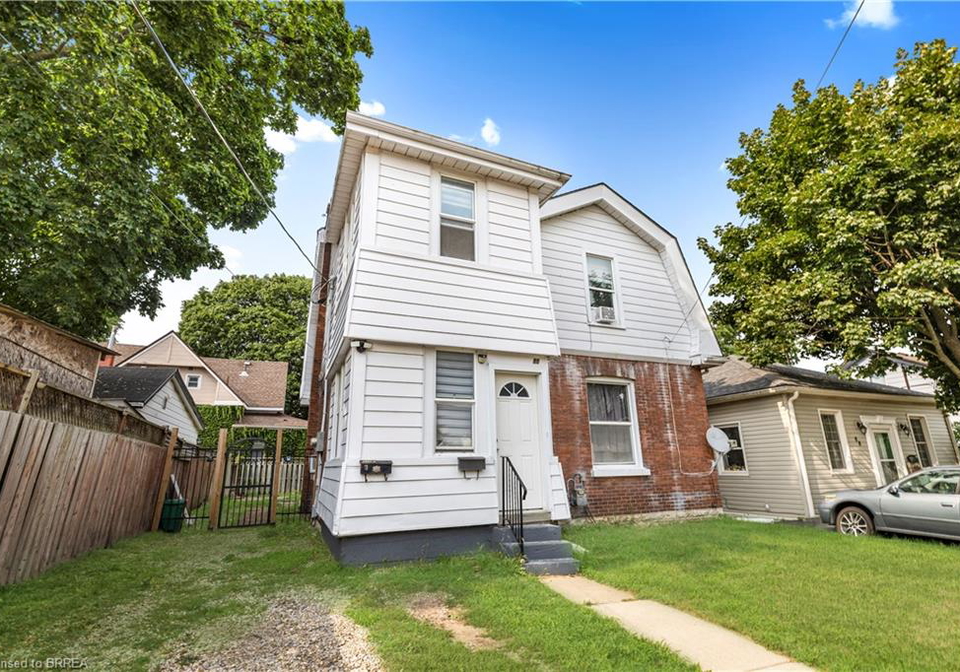 86-victoria-street-brantford-ontario-40863226