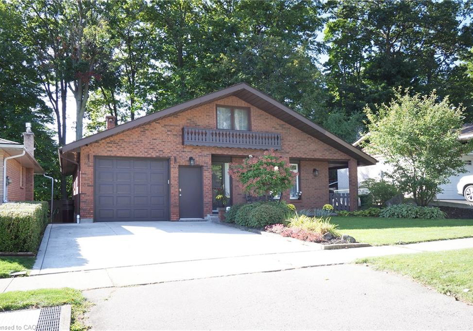 185-southwood-drive-kitchener-ontario-40863239