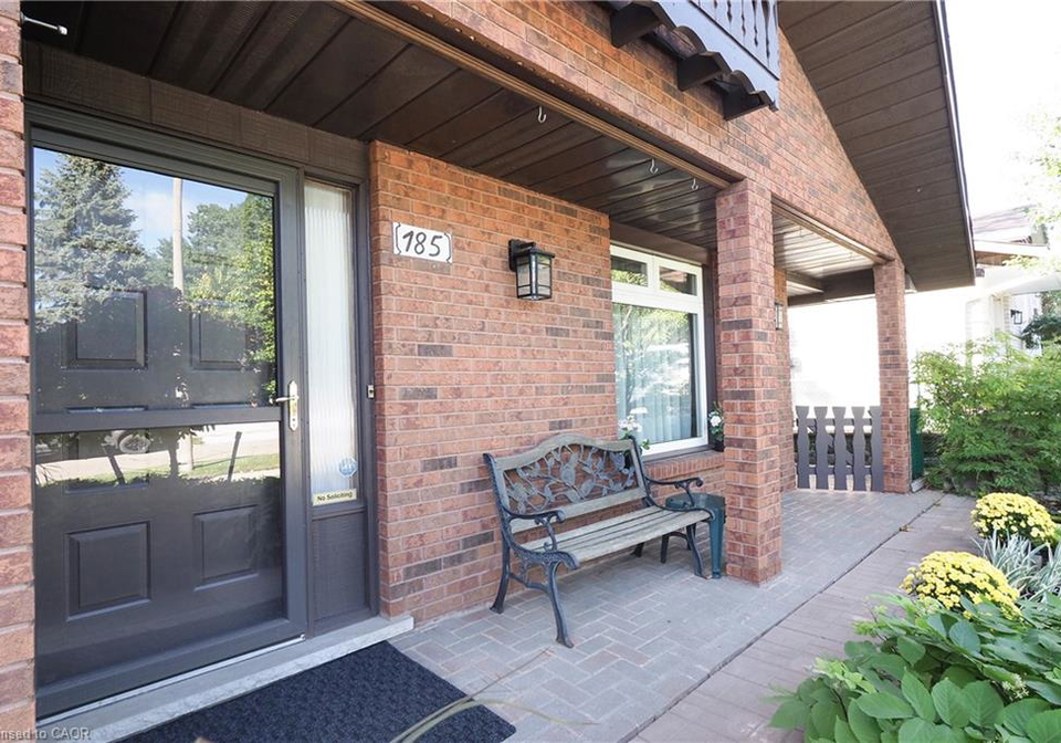 185-southwood-drive-kitchener-ontario-40863239