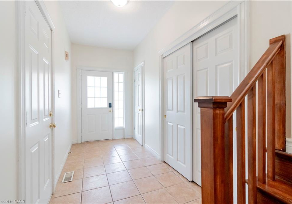 684-commonwealth-crescent-kitchener-ontario-40863277