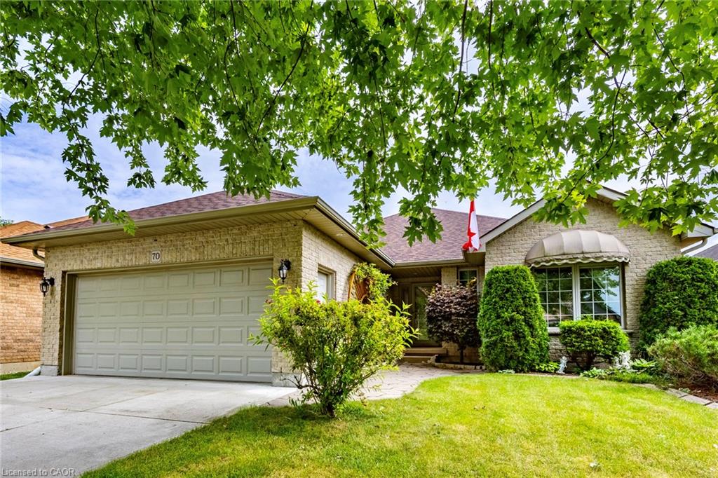 70-sparrow-way-port-dover-ontario-40863292