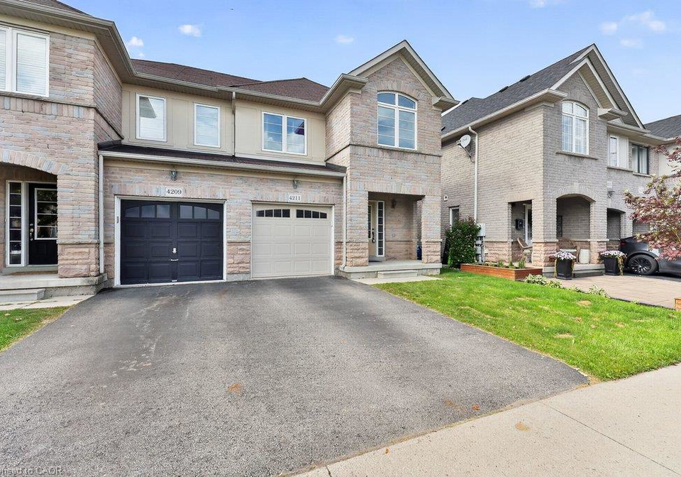 4211-thomas-alton-boulevard-burlington-ontario-40863320