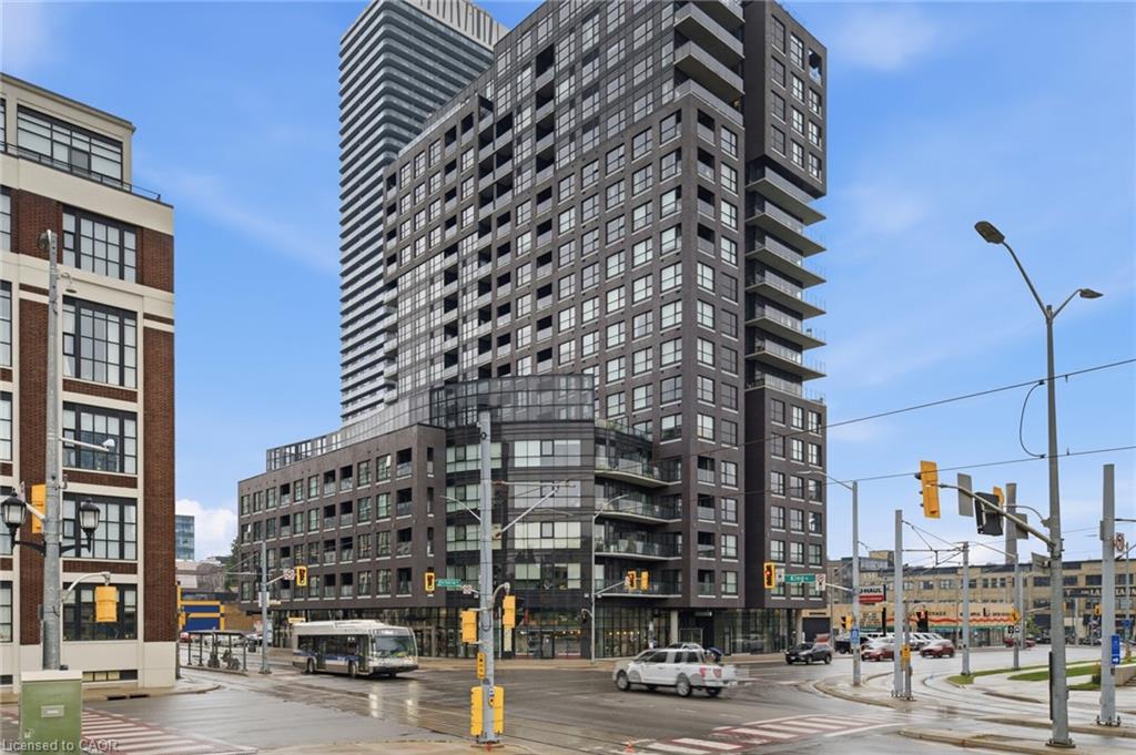 1-victoria-street-kitchener-ontario-40863342