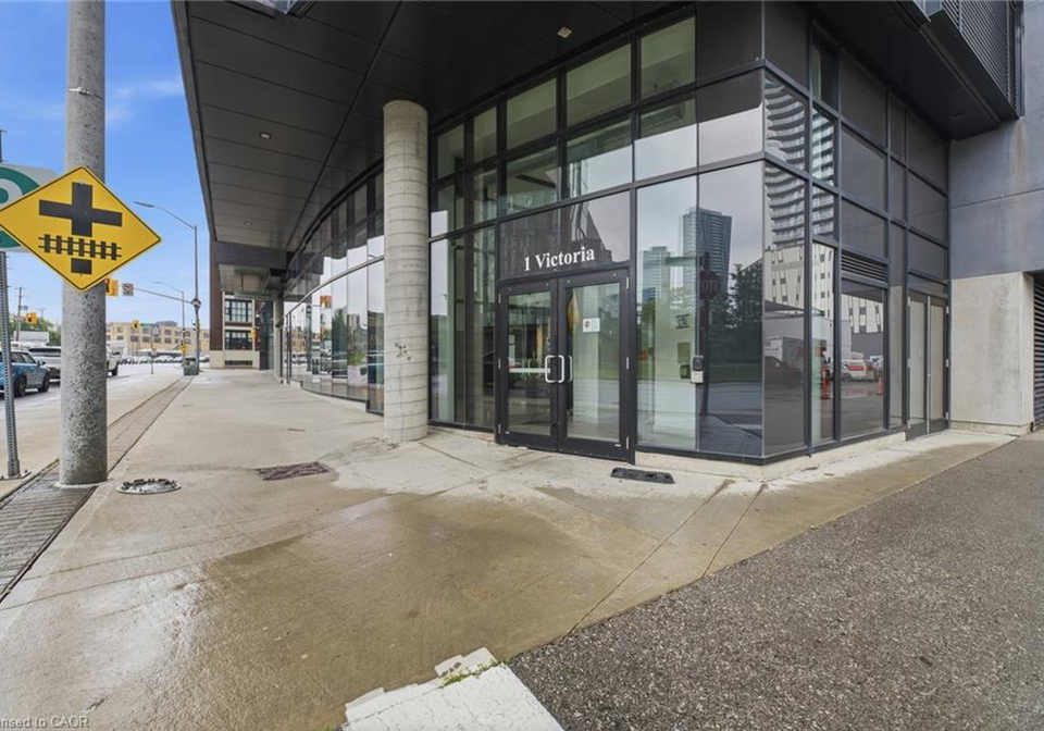 1-victoria-street-kitchener-ontario-40863342