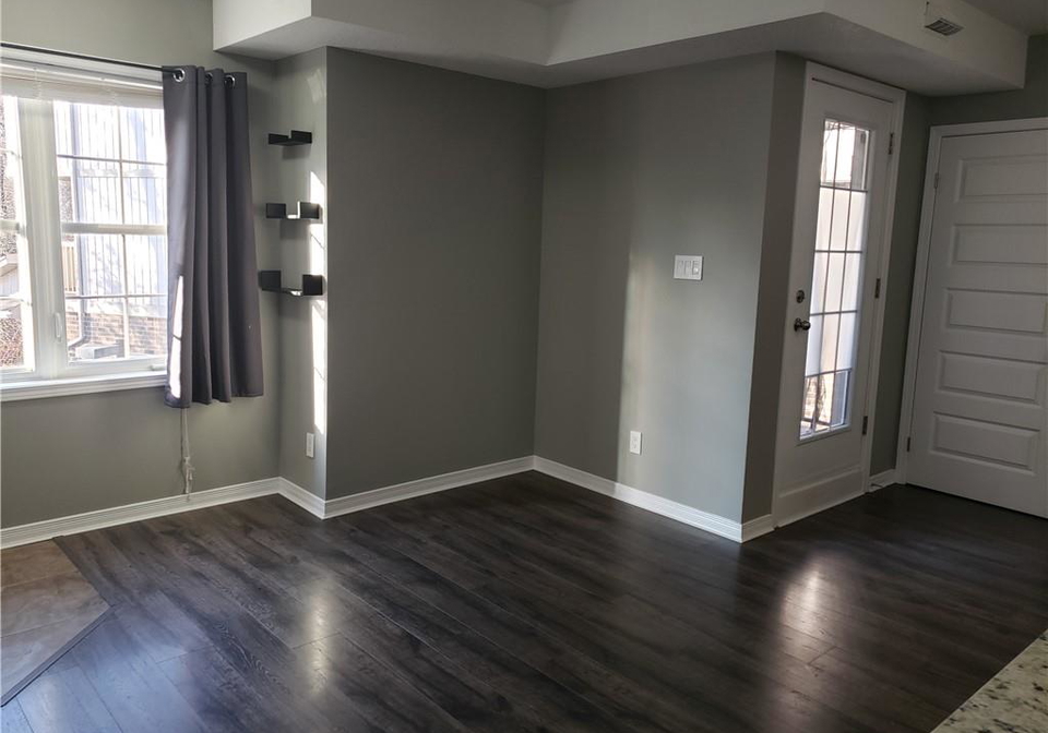 255-maitland-street-kitchener-ontario-40863344