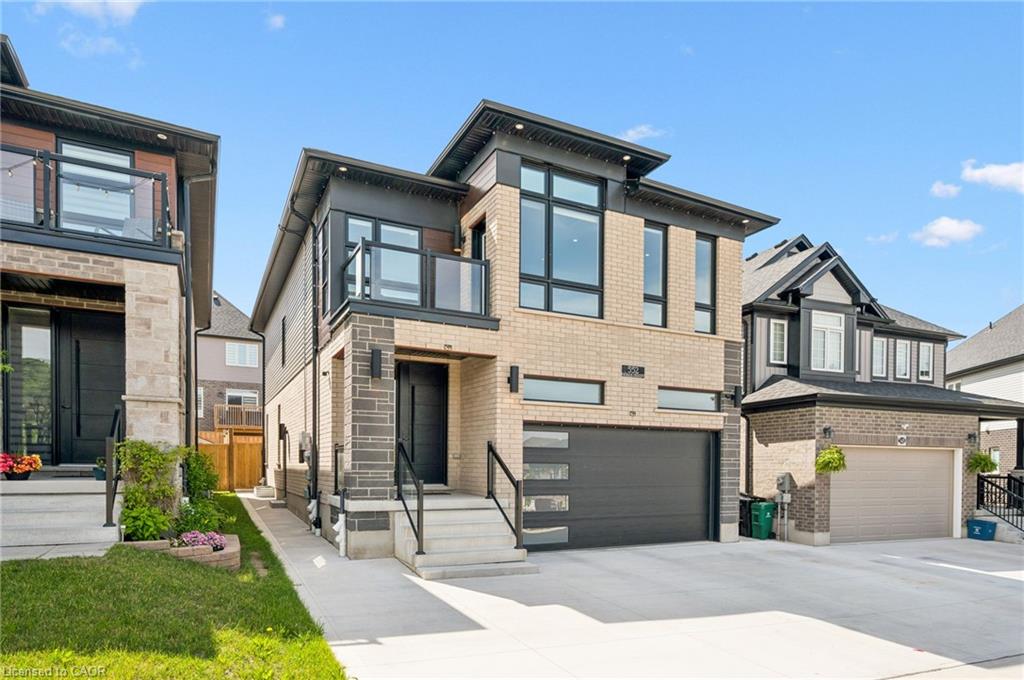 552-nathalie-crescent-kitchener-ontario-40863351