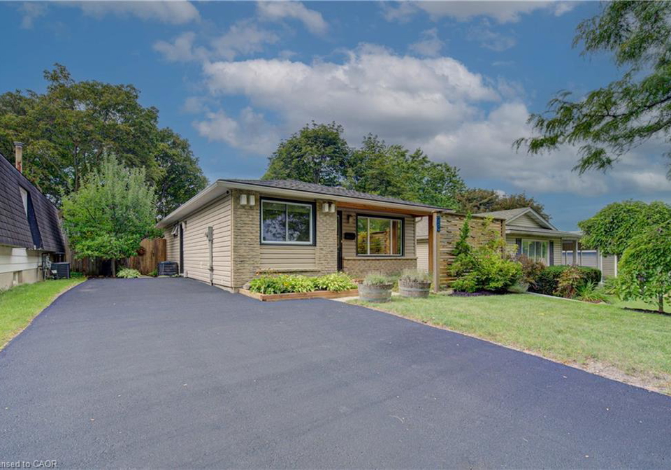 73-christopher-drive-waterloo-ontario-40863390