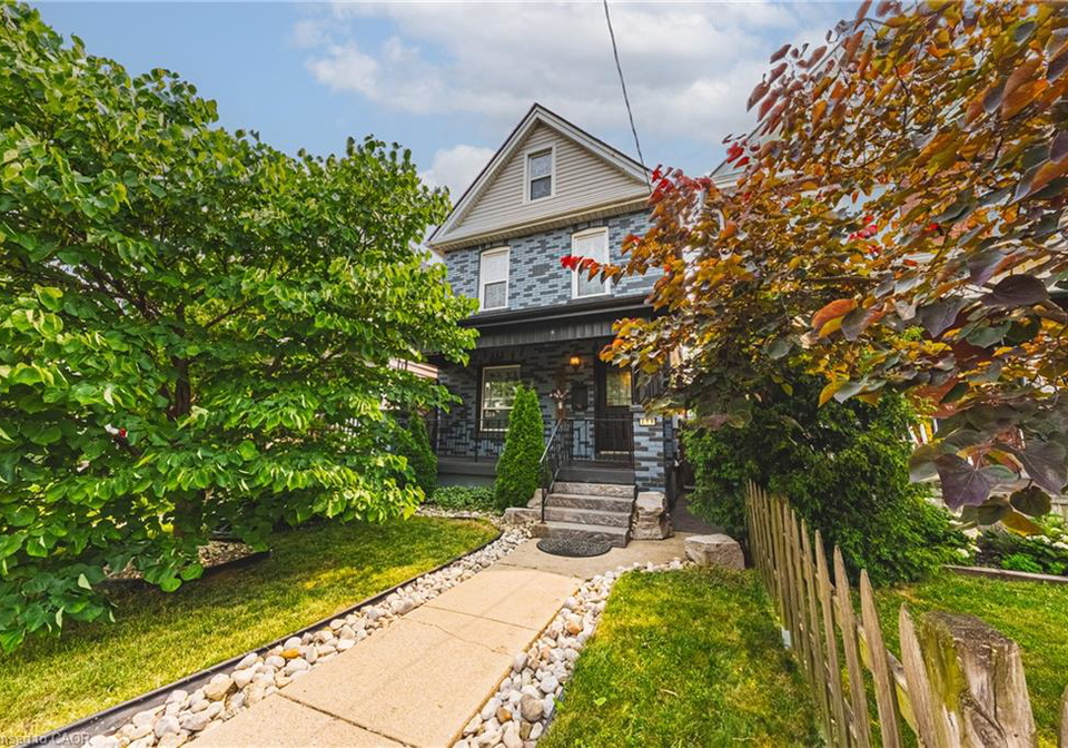 218-grosvenor-avenue-n-hamilton-ontario-40863391
