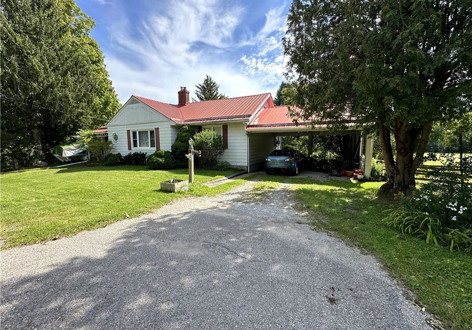 126-decou-road-simcoe-ontario-40863392