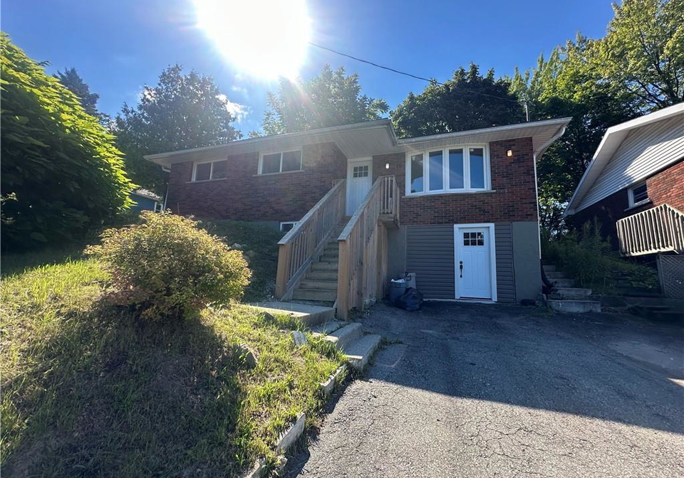 16-poplar-street-simcoe-ontario-40863411