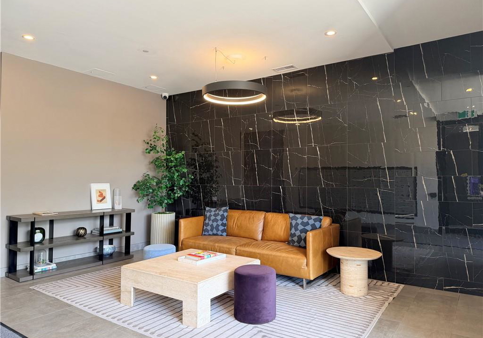 100-garment-street-kitchener-ontario-40863423