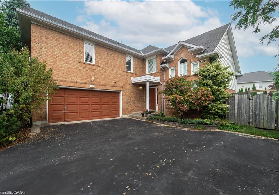 49-meadowlands-boulevard-ancaster-ontario-40863429