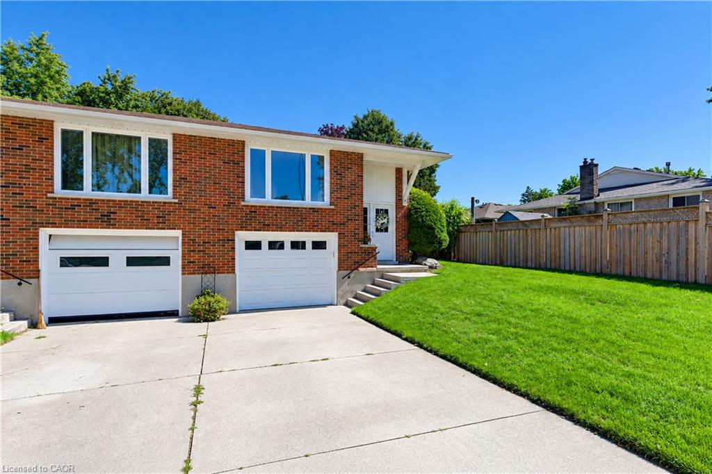 31-grosbeak-road-elmira-ontario-40863442