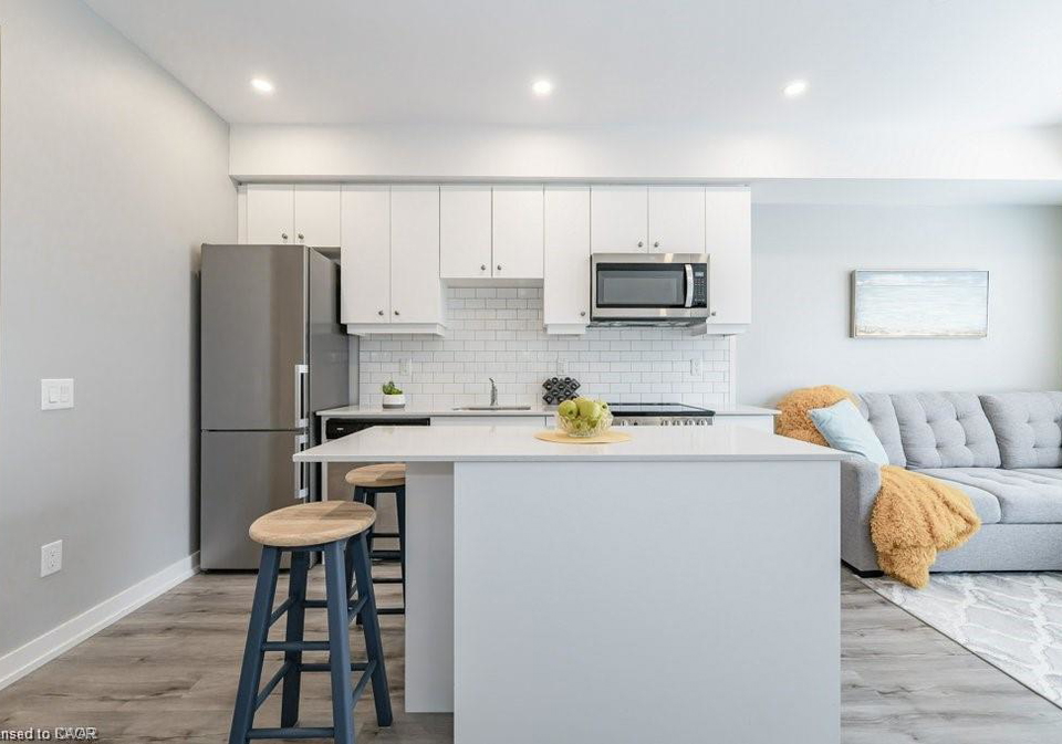 247-northfield-drive-e-waterloo-ontario-40863472