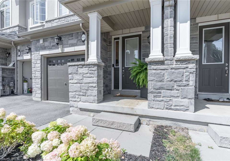 1059-garner-road-hamilton-ontario-40863556