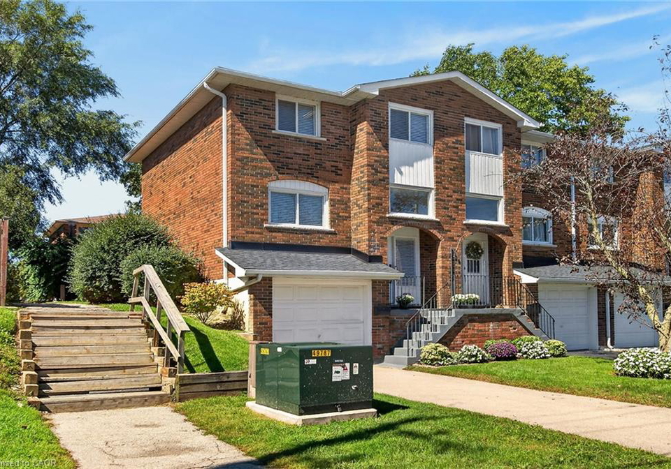 112-cedar-street-dunnville-ontario-40863577