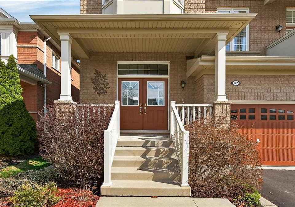 97-sirente-drive-hamilton-ontario-40863590