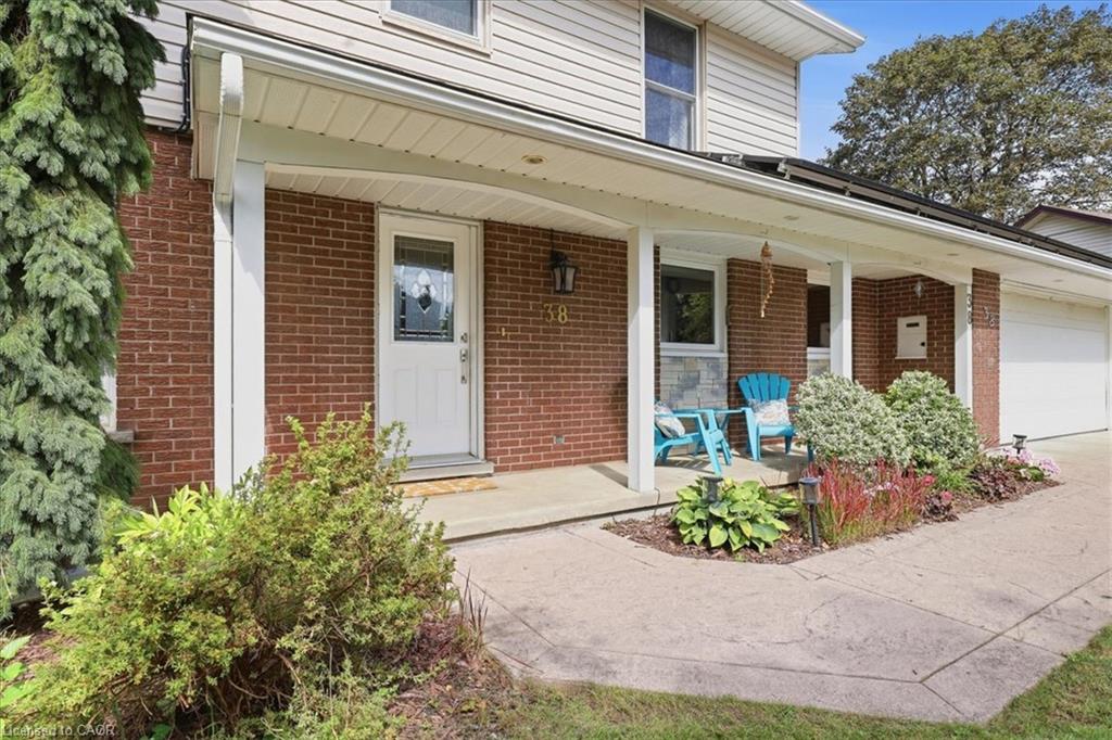 38-lyle-place-kitchener-ontario-40863679