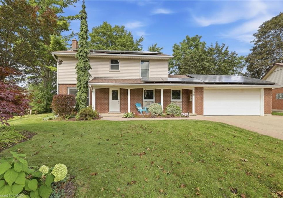 38-lyle-place-kitchener-ontario-40863679