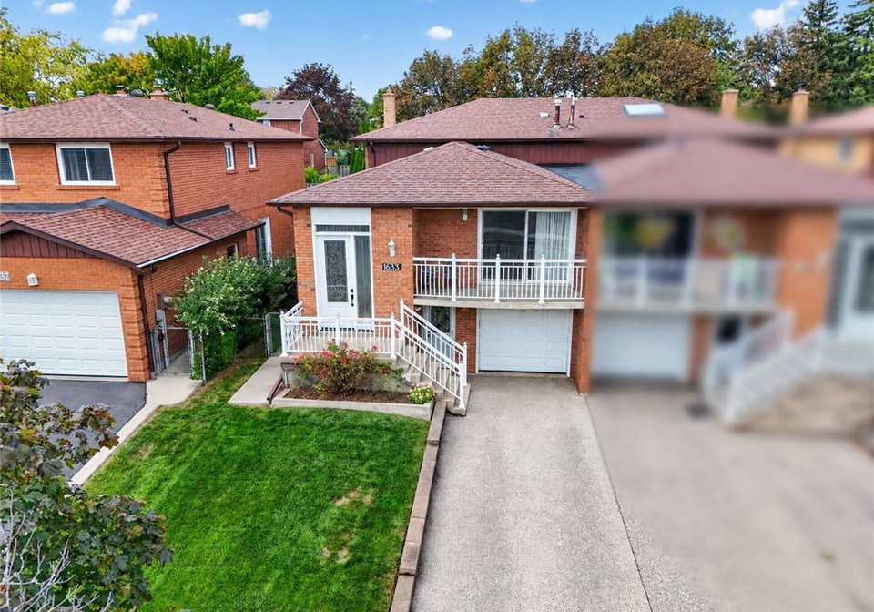 1633-warren-drive-mississauga-ontario-40863700