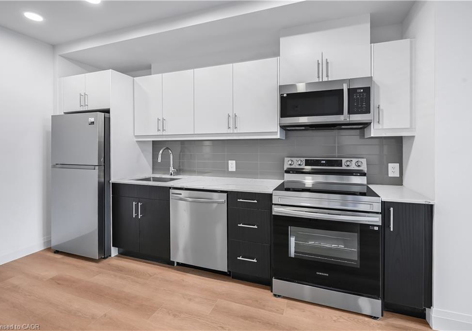 1333-weber-street-kitchener-ontario-40863711