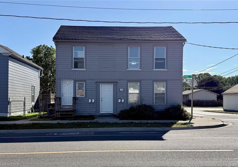 1202-king-street-e-cambridge-ontario-40863718