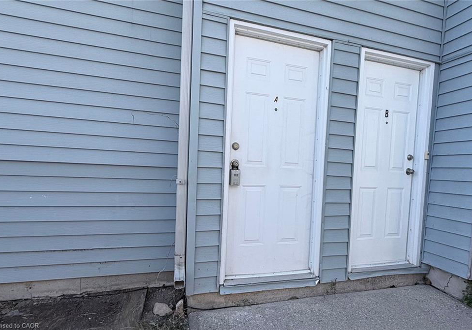 1202-king-street-e-cambridge-ontario-40863718