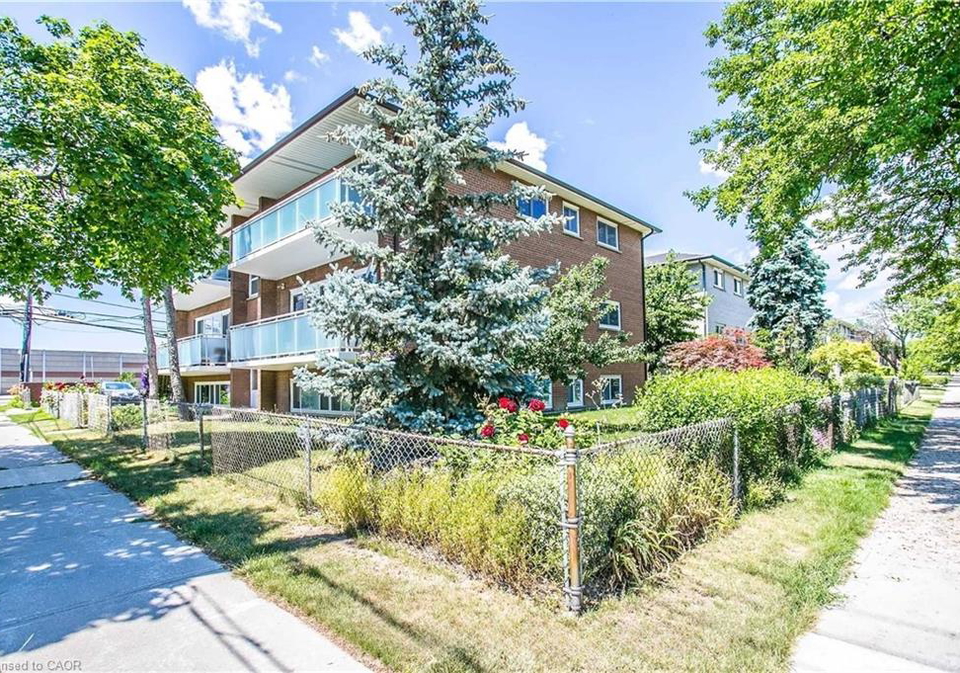 54-rabbit-lane-toronto-ontario-40863806