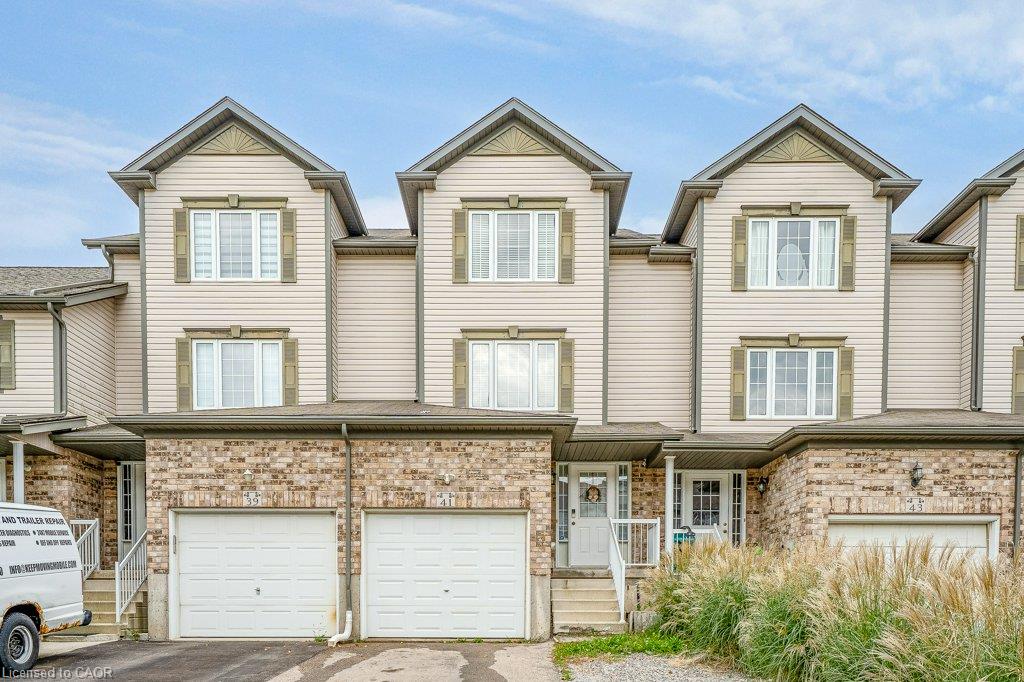 41-madeleine-street-kitchener-ontario-40863819