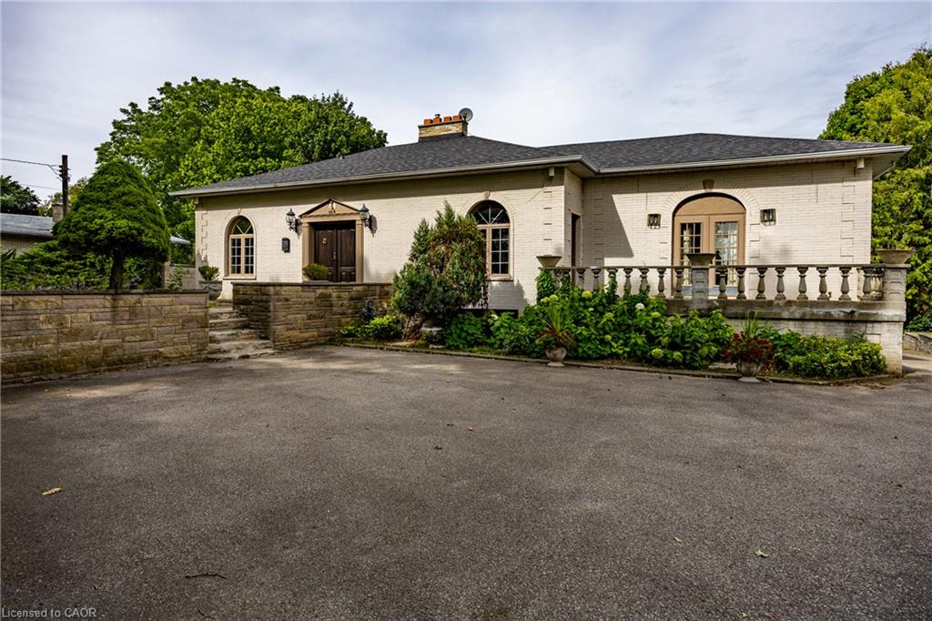 46-tutela-heights-road-brantford-ontario-40863825