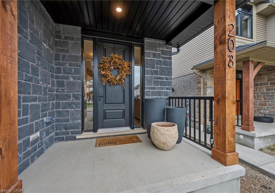 203-schmidt-drive-arthur-ontario-40863924
